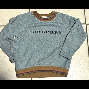 Burberry sweater size 6 years old